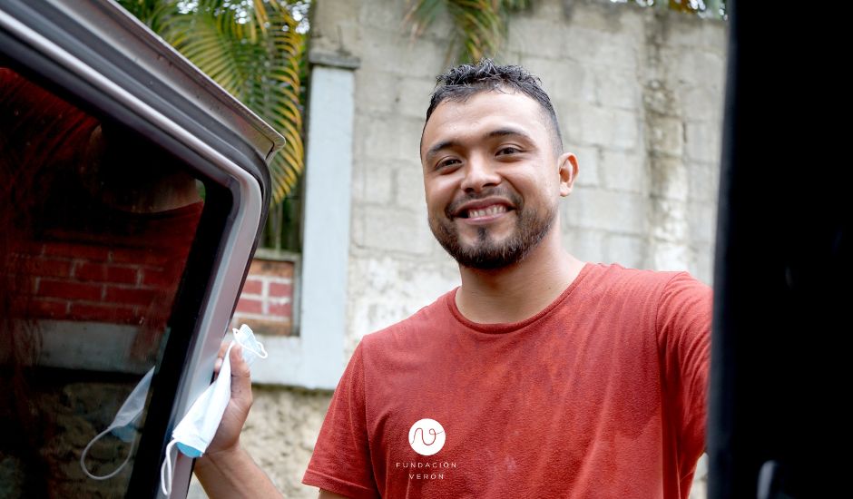 Daniel Becado de la Fundación Verón